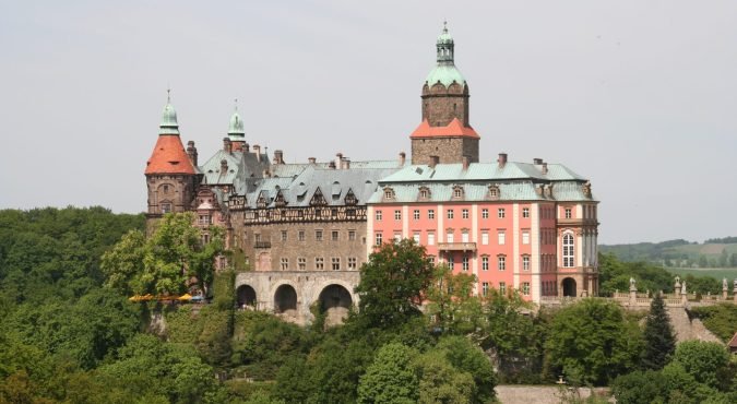 Książ